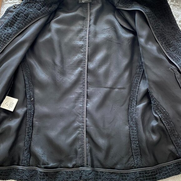 TORIO SPAIN 2-PIECE SUITE BLAZER JACKET SKIRT BLACK LACE LINED SZ 4 - Picture 8 of 10